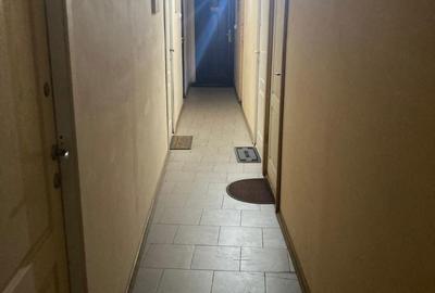 Spațiu comercial, de 14 mp, în Central - 2