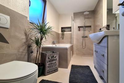 DESCOPERĂ FRUMUSEȚEA BRASOVULUI CASĂ DE LUX CU DOUĂ APARTAMENTE LA CHEIE - SCHEi - 9