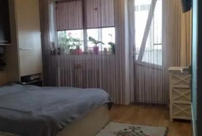 Apartament cu 2 camere decomandat în Big