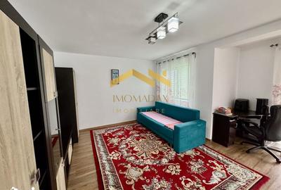 Casă cu 5 camere cu Teren 430 Mp în Sânmihaiu Român - 4