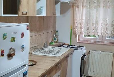 Apartament cu 2 camere semidecomandat în Micro 16 - 1