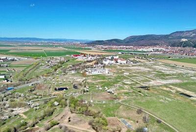 Teren intravilan industrial - 36