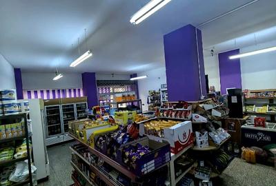 Spațiu Comercial - 3