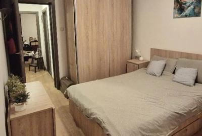 Apartament cu 3 camere semidecomandat în Berceni - 5