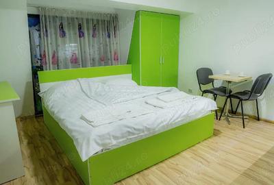 Garsonieră semidecomandată în Titan