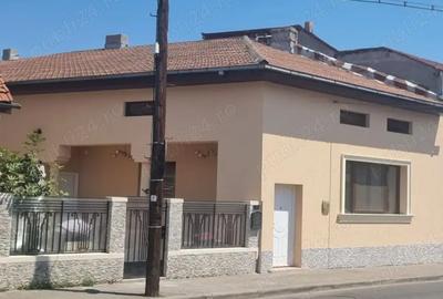 Casa zona centrala Cicero