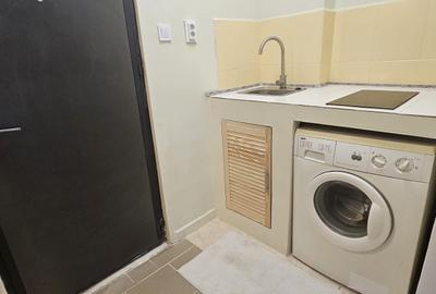 Garsonieră decomandată, mobilată în Poarta 6 - 10