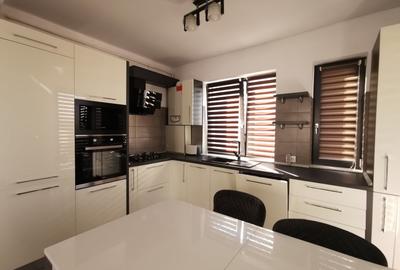 Apartament 3 camere, cu parcare, bloc nou! Zona Campului - 4