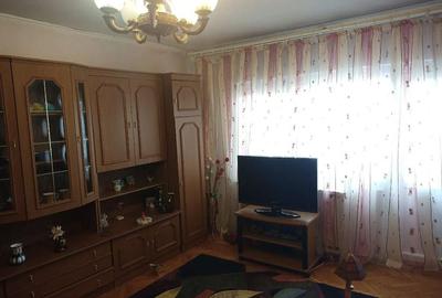 OTOPENI, CENTRAL , APARTAMENT 3 CAMERE - 1