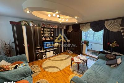 Apartament cu 3 camere decomandat în Progresul - 10