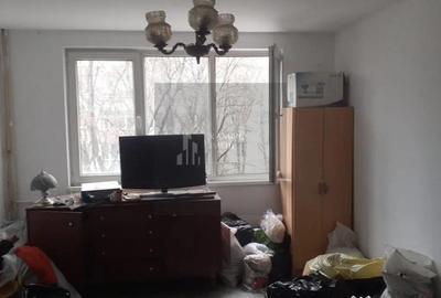 Apartament cu 2 camere decomandat în Antiaeriană
