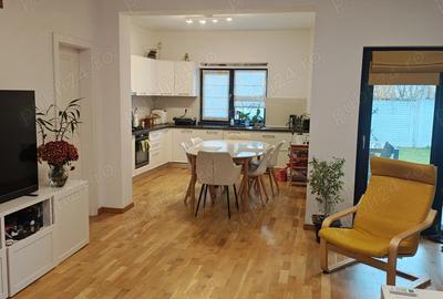 Proprietar vand duplex unit prin garaj - 4