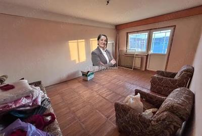 Apartament cu 2 camere decomandat în Bocșa - 13