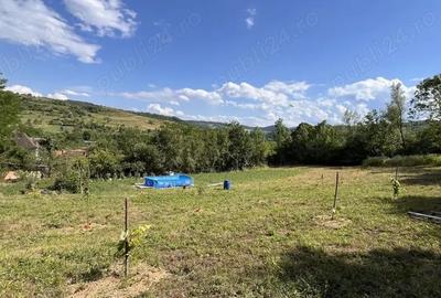 Teren de 2600 mp, în Central - 1
