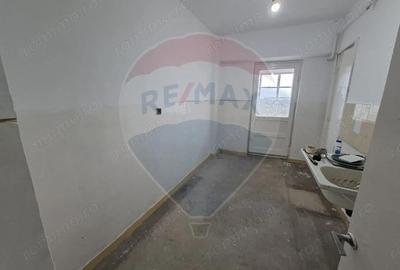 Apartament 3 camere decomandat 90 mp Buhu?i - 4