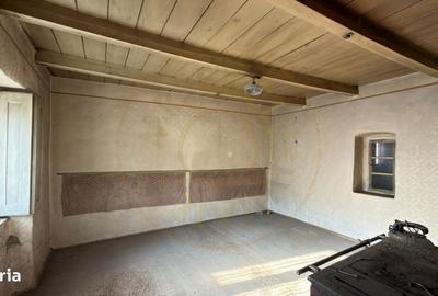 Casă cu 4 camere semidecomandat în Tiream - 16