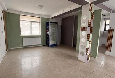 Casa / Spatiu comercial de inchiriat 60 mp + Terasa / Parcari - 3