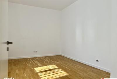Casă cu 7 camere semidecomandat cu Teren 643 Mp în Central - 8