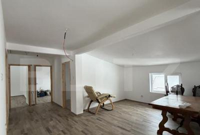 Casă cu 1 camere cu Teren 432 Mp în Podari - 12