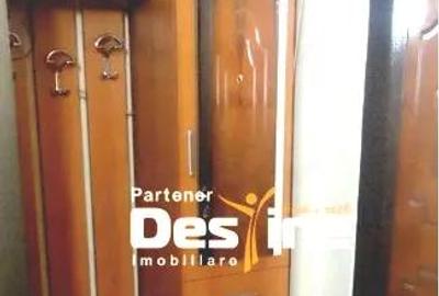 Apartament cu 2 camere decomandat în Traian - 9