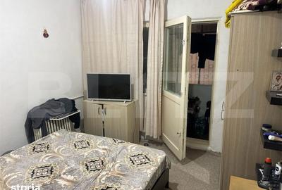 Apartament cu 3 camere decomandat în 9 Mai - 10
