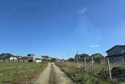 Teren de 400 mp, în Lazu - 6