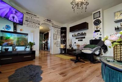 Casa cu 4 camere, 140 mp, acces auto, 902 mp teren, zona Bog - 12