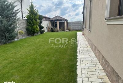 Casă cu 4 camere în Sânmartin