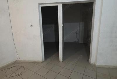 Spațiu comercial, de 122 mp, în Tineretului - 2