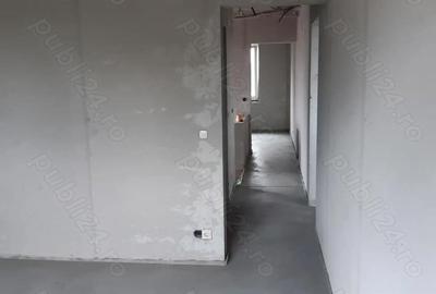 Casă cu 3 camere cu Teren 1501 Mp în Micula - 2