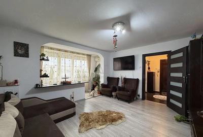 Apartament cu 3 camere semidecomandat în Colentina - 3