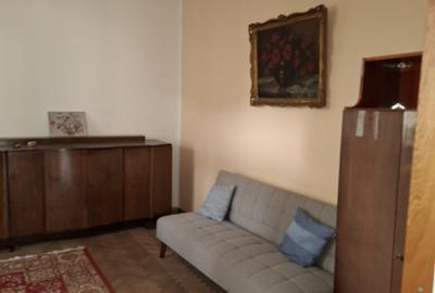 Apartament cu 3 camere semidecomandat în Schei - 9