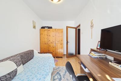 Apartament cu 3 camere semidecomandat, mobilat în Micro 16 - 11