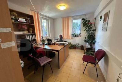 Spațiu comercial, de 48 mp, în Central - 5