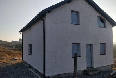 Casă cu 2 camere în Malcoci