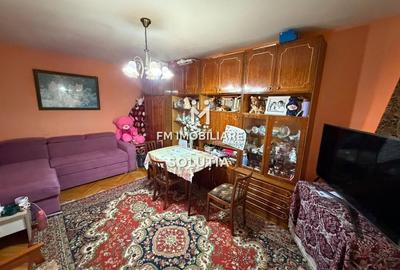 Apartament cu 2 camere decomandat în Republicii - 12