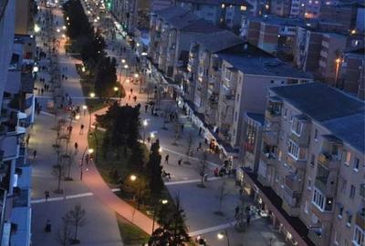 Apartament cu 3 camere decomandat în Cetate - 2