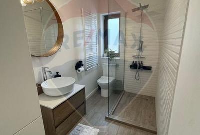 Casă cu 4 camere cu Teren 500 Mp în Șimnicu de Sus - 10