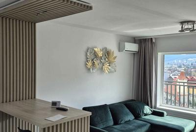 Apartament cu 2 camere decomandat în Exterior Vest