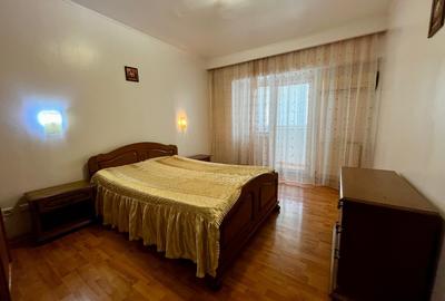 Apartament cu 3 camere semidecomandat, mobilat în Nicolina - 7