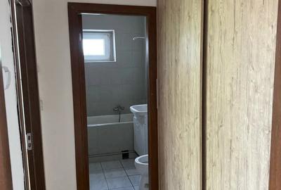 Apartament cu 2 camere în Simeria