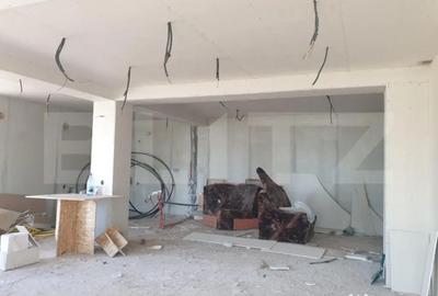 Casă cu 7 camere cu Teren 1000 Mp în Central - 8