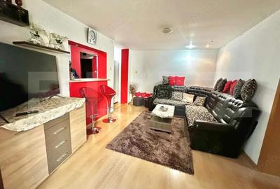 Apartament 3 camere, 56 mp, zona Cetate Apartament 3 camere, 56 mp, zona Cetate - 1