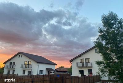 Casă cu 4 camere în Sângeorgiu de Mureș