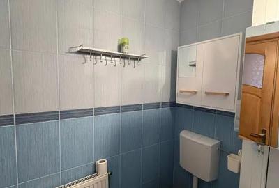 Apartament cu 3 camere decomandat în Micro 6 - 15