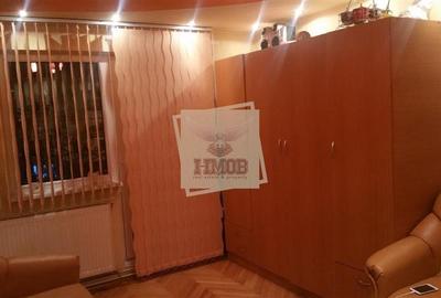 Apartament cu 3 camere decomandat, mobilat în Valea Aurie - 2