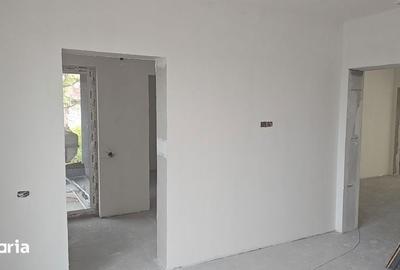 Casă cu 4 camere cu Teren 207 Mp în Brănești - 2