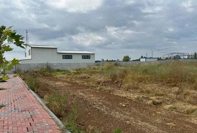 Policolor - Gura Solcii, teren 7500 mp- dubla deschidere - 2