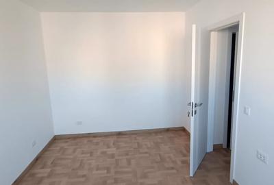 Apartament cu 2 camere semidecomandat în Gemenii - 4