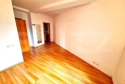 Spa?iu comercial de inchiriat 100 mp, ultracentral, zona Universita?ii - 6